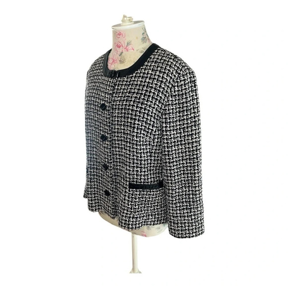 Tweed Lady  / Vtg / Black and White Pendleton Silk Blend Jacket - Picture 3 of 10